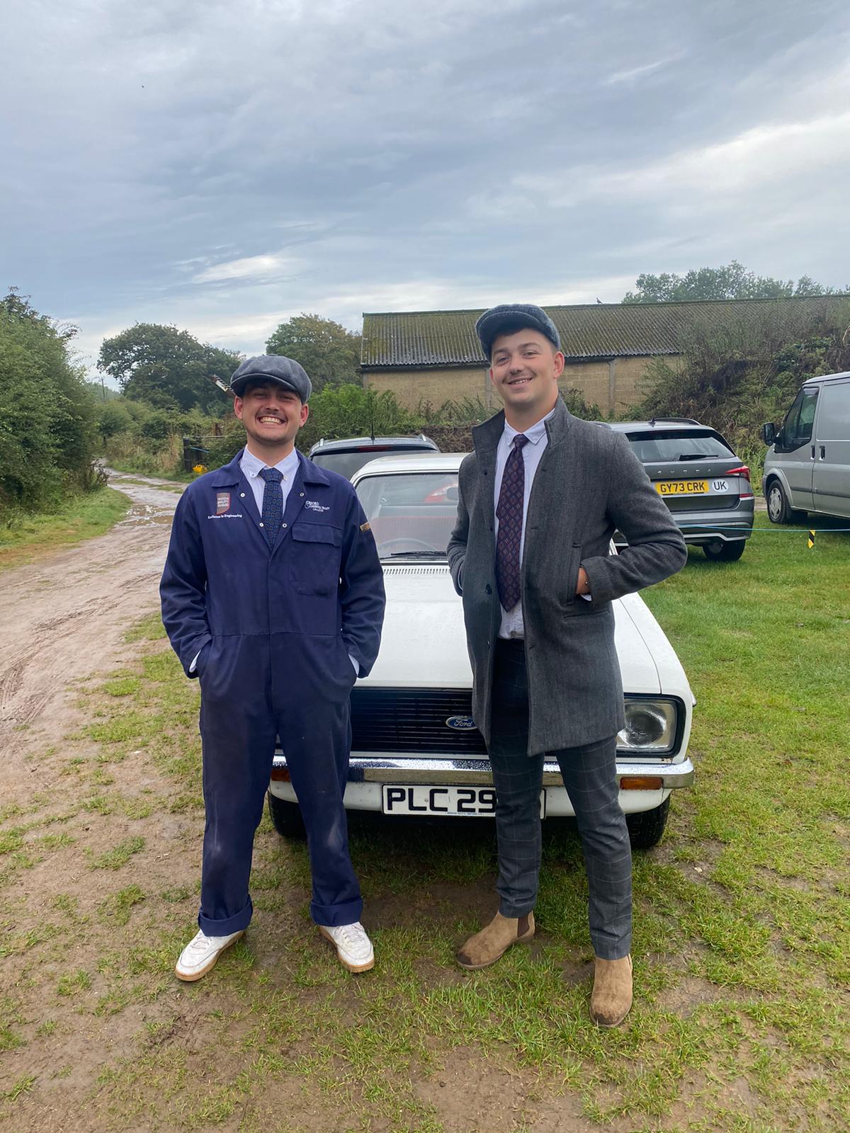 Classic dress and cars for Goodwood Revival